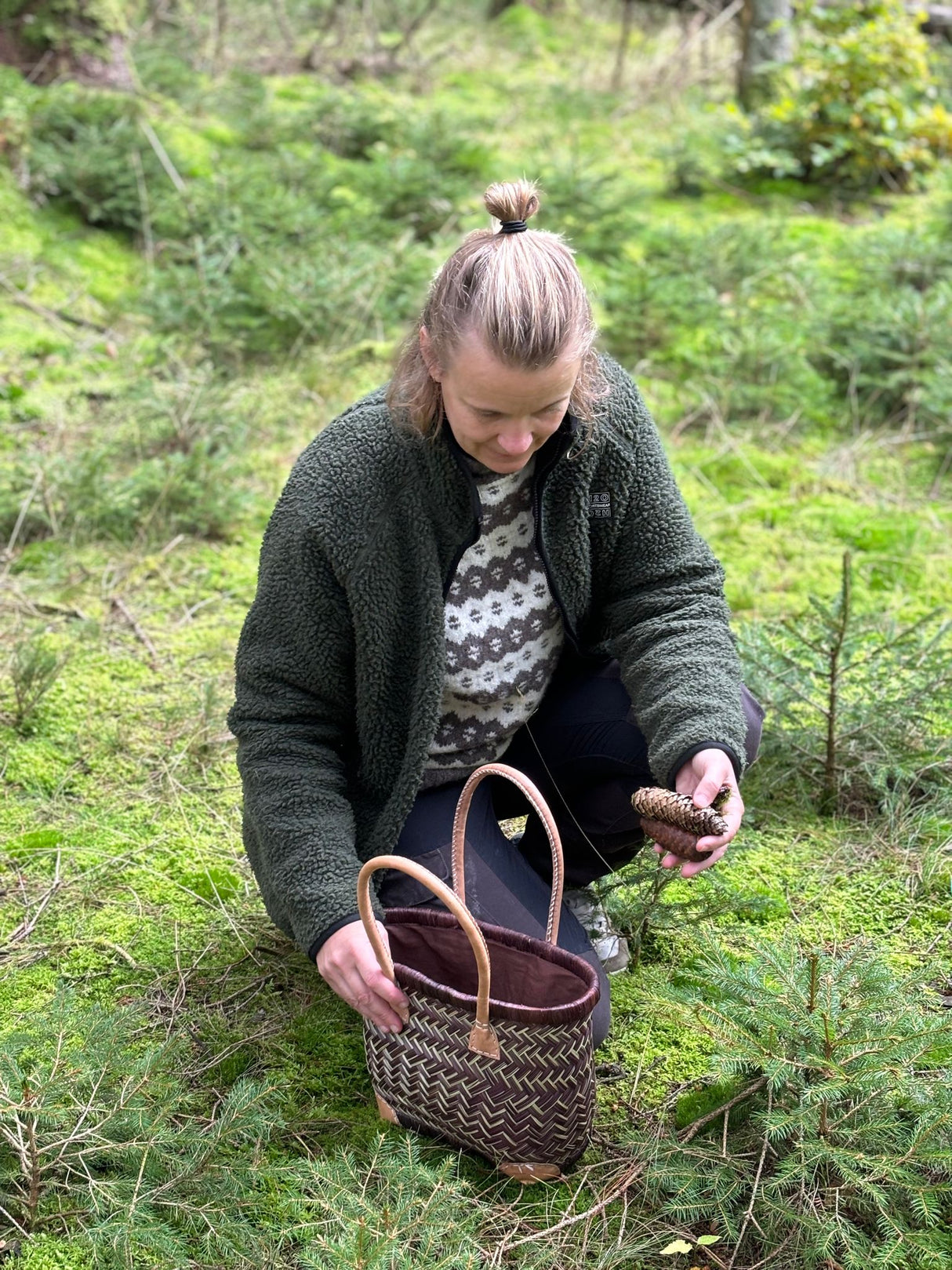 Håndlavede Madagascar-Kurvetaske – Perfekte til Opbevaring og Eventyr (S)