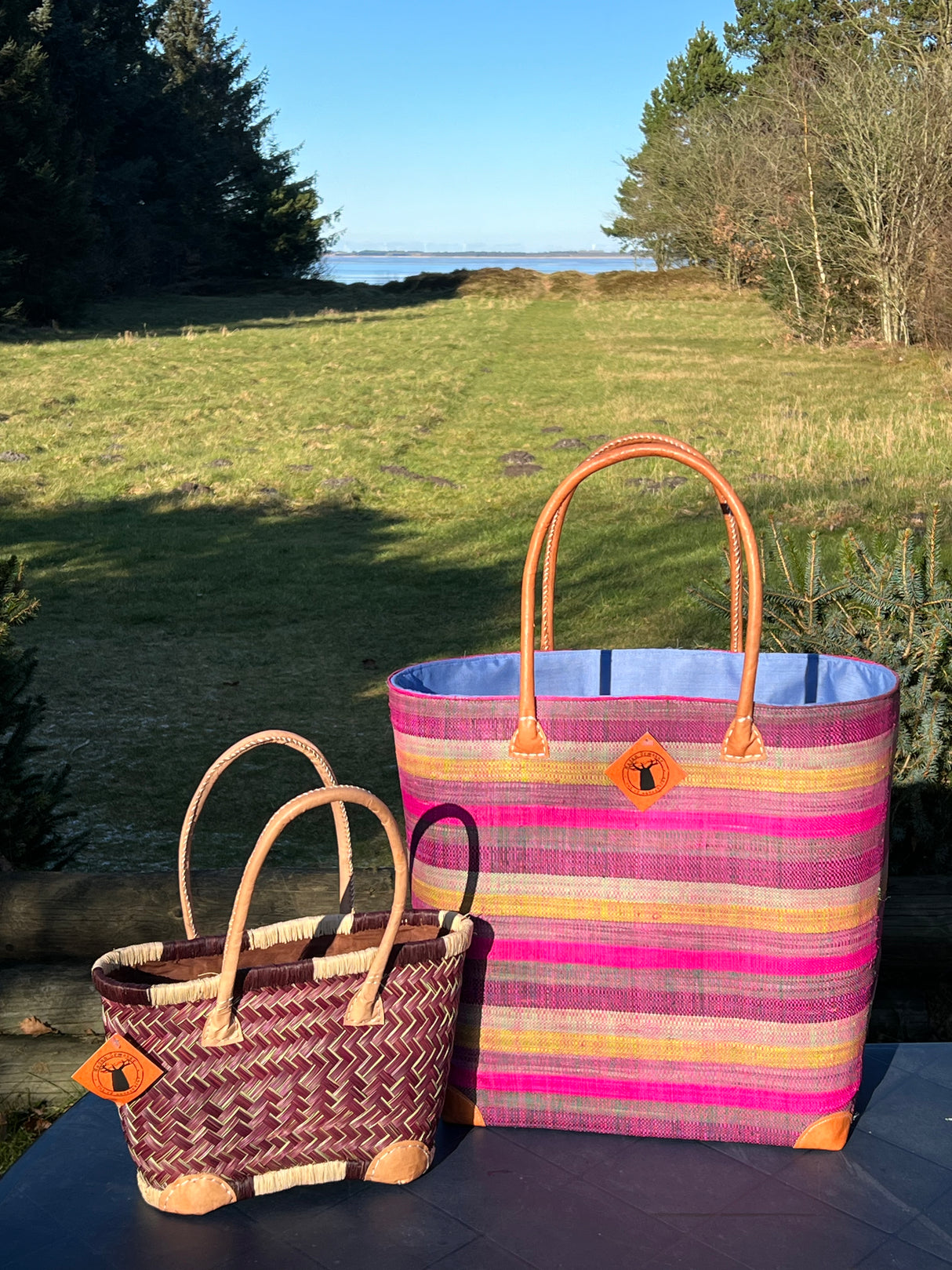 Håndlavede Madagascar-Kurvetaske – Perfekte til Opbevaring og Eventyr (XS)