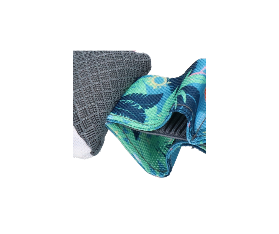 CoolPets Pull Me! Sharky – Sjovt vand- og trækkelegetøj til hunde (mix design)