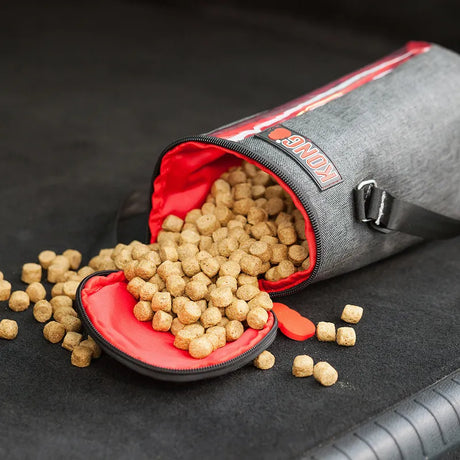 KONG Kibble Storage Bag 25 × 13 × 13 cm – foderpose til turen