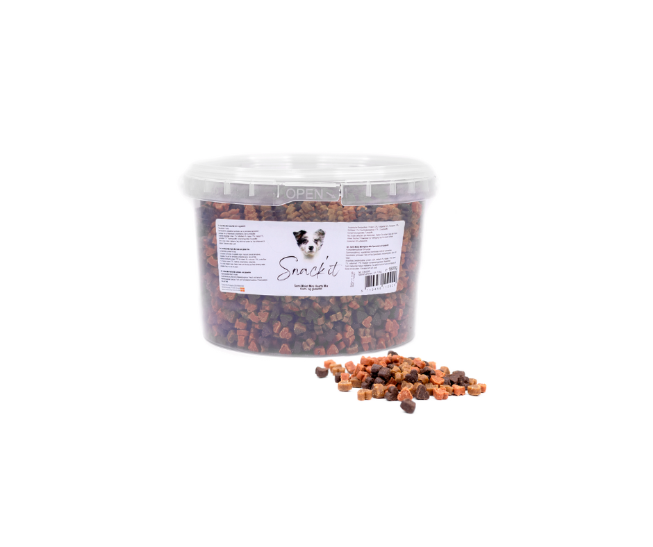 Snack'it Semi-Moist Mini Hearts Mix 1,8kg – Smagfuld og Blød Snack til Hunde